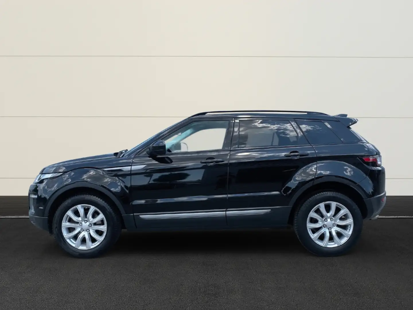 Land Rover Range Rover Evoque TD4 SE+AHK+Pano+Navi+Kamera+EU6 Schwarz - 2