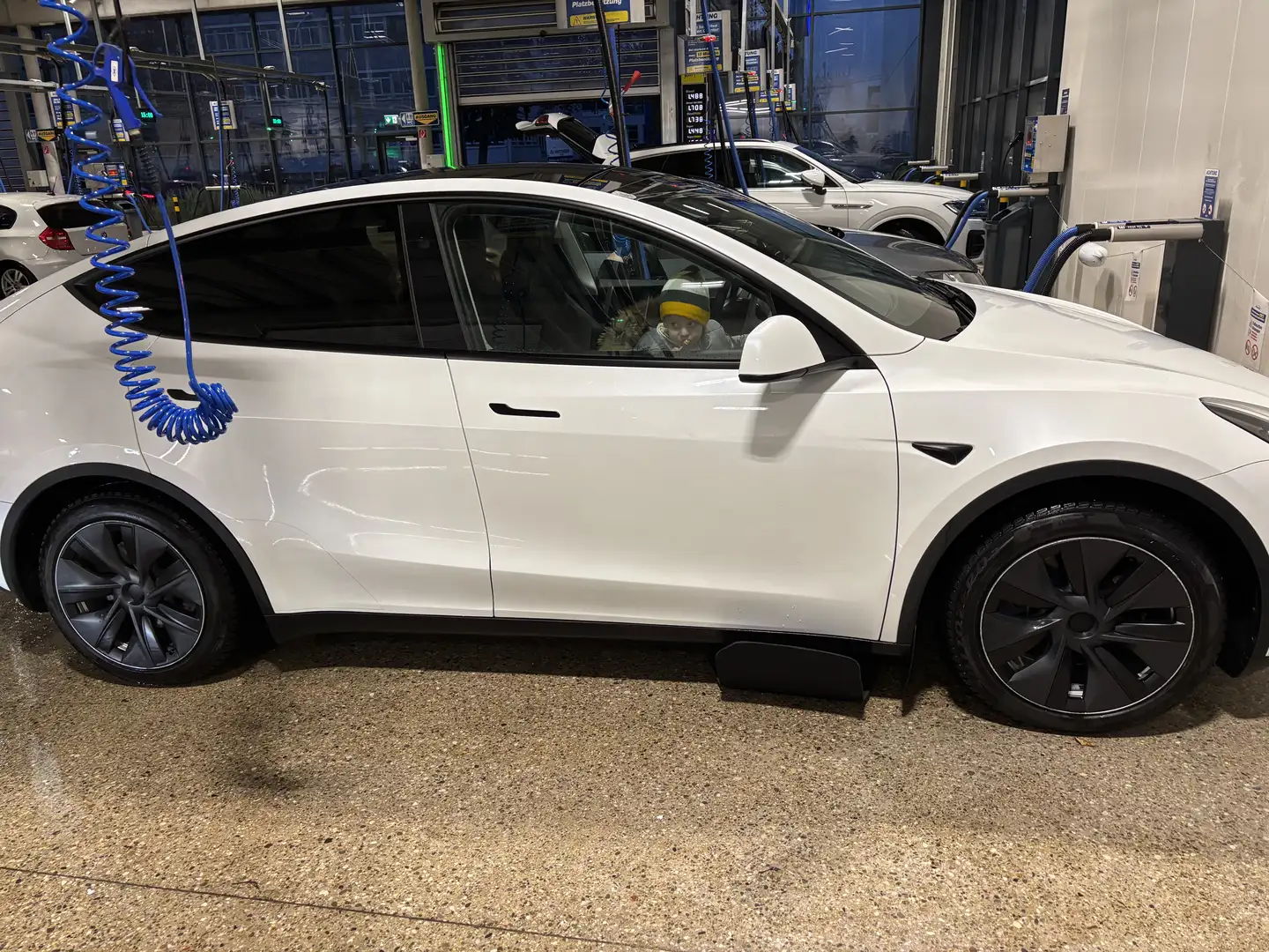 Tesla Model Y Long Range AWD 79kWh - 2