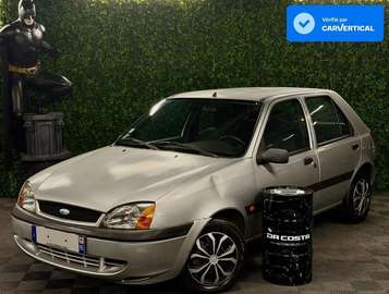 3 III PHASE 2 AMBIENTE 1.3 60 Cv - EMBRAYAGE A PREVOIR / CLIMATISATION 5 PORTES