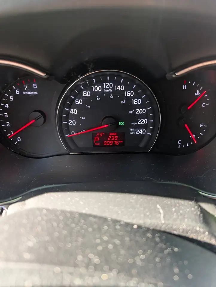 Kia Sorento photo Kia Sorento