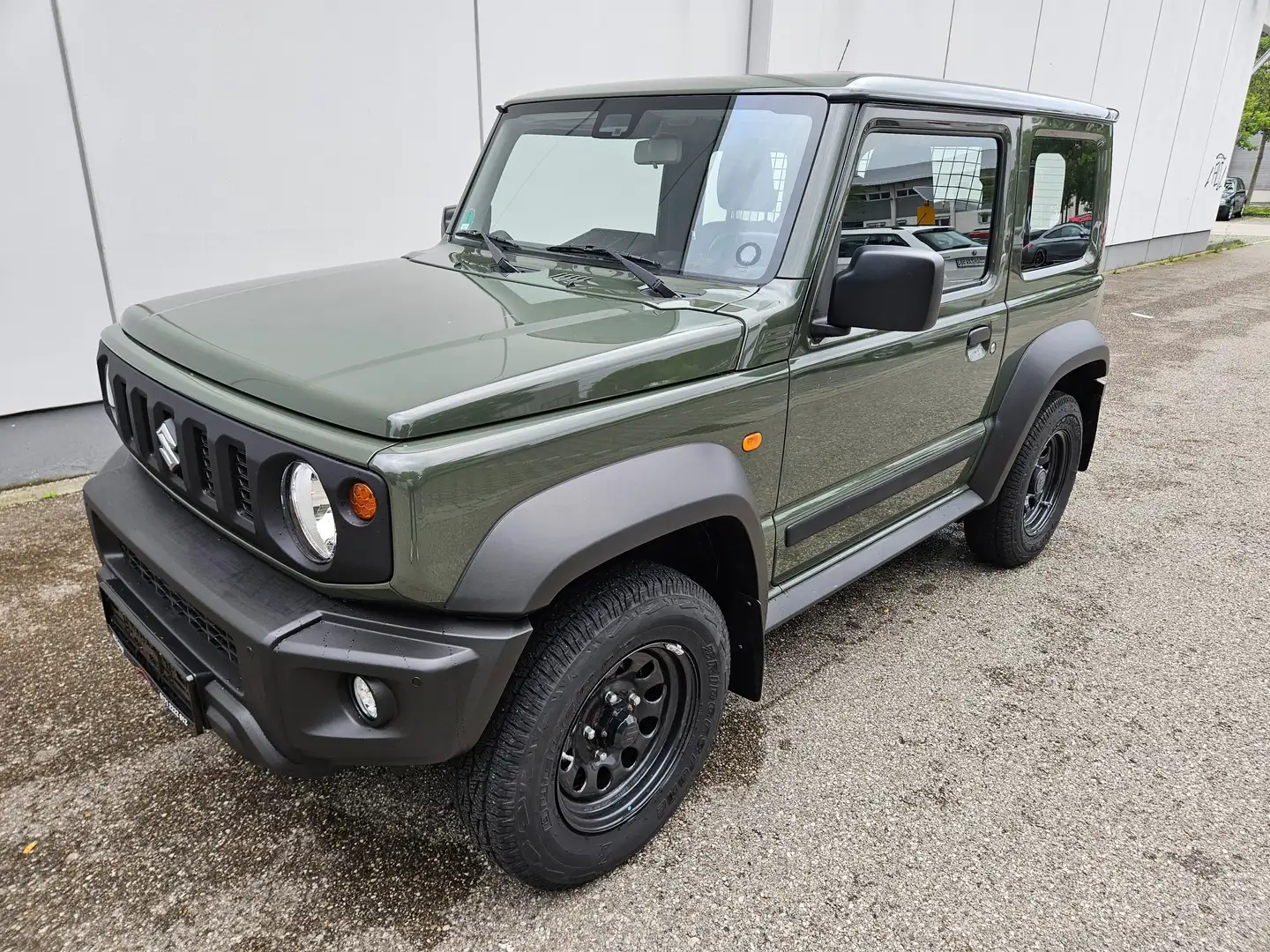Suzuki Jimny 1.5 ALLGRIP Comfort+ Vert - 1