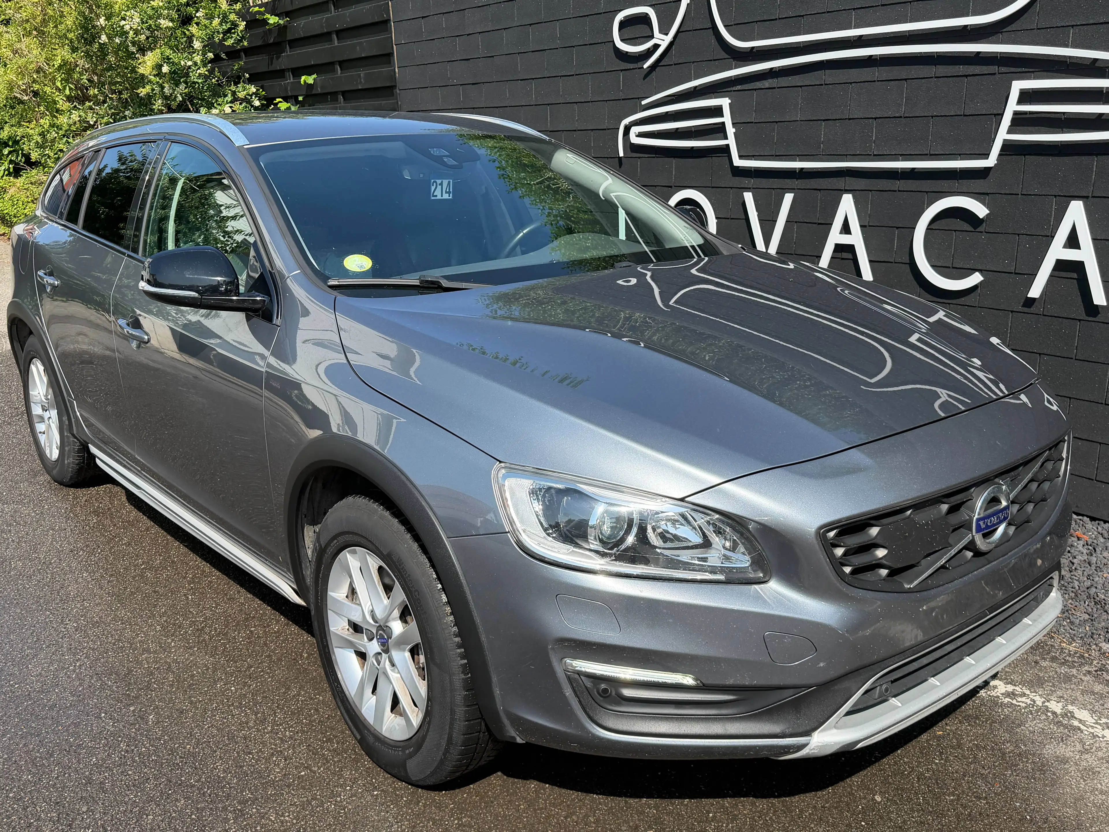 Volvo V60 Cross Country 2.0 D3+EXTRA SET WHEELS+NAVI+CAMERA+CUIR+EURO 6B — photo 10