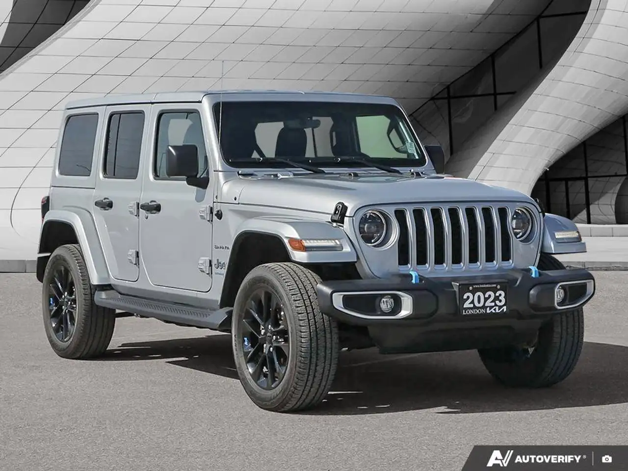 Jeep Wrangler снимка Jeep Wrangler