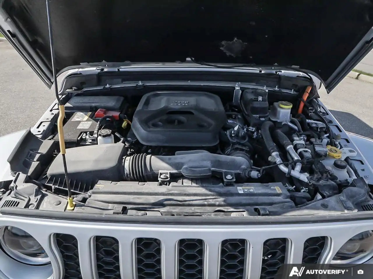 Jeep Wrangler снимка Jeep Wrangler