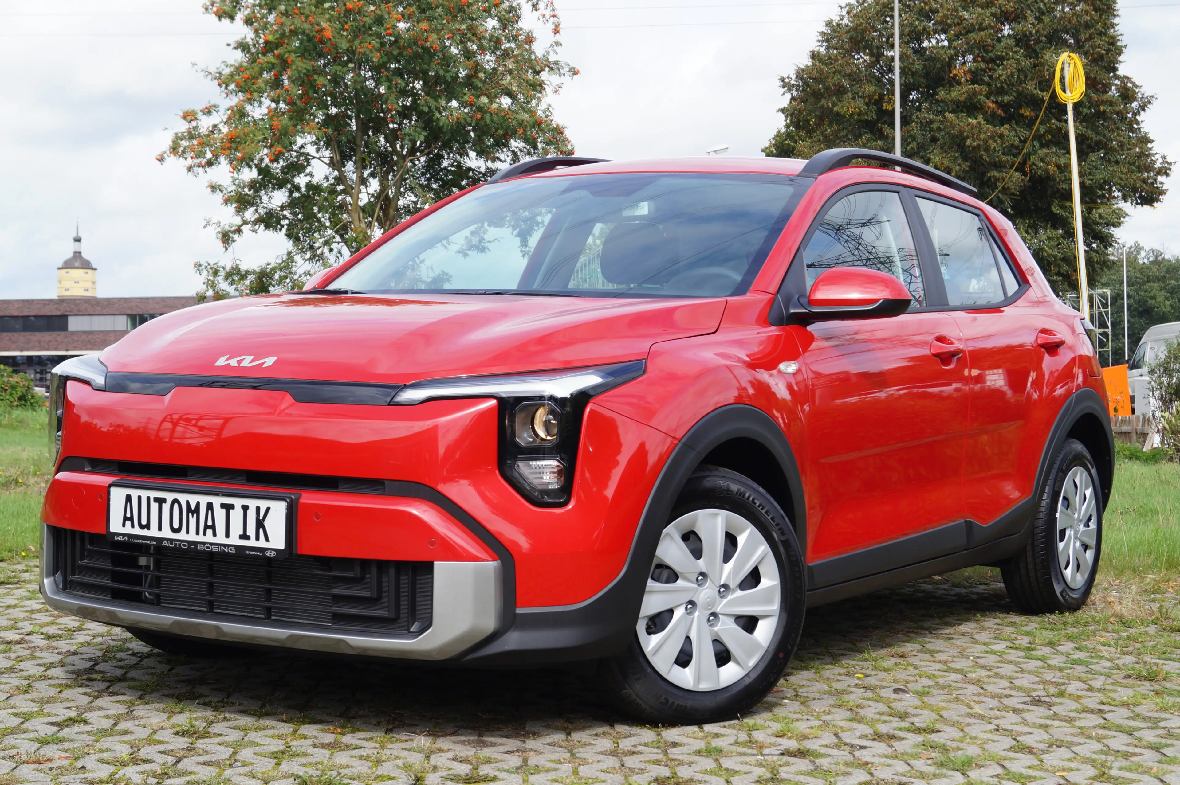 Kia Stonic 1.0T-GDI DCT-SHZG-NAVI-KAMERA-KLIMA-4xPDC