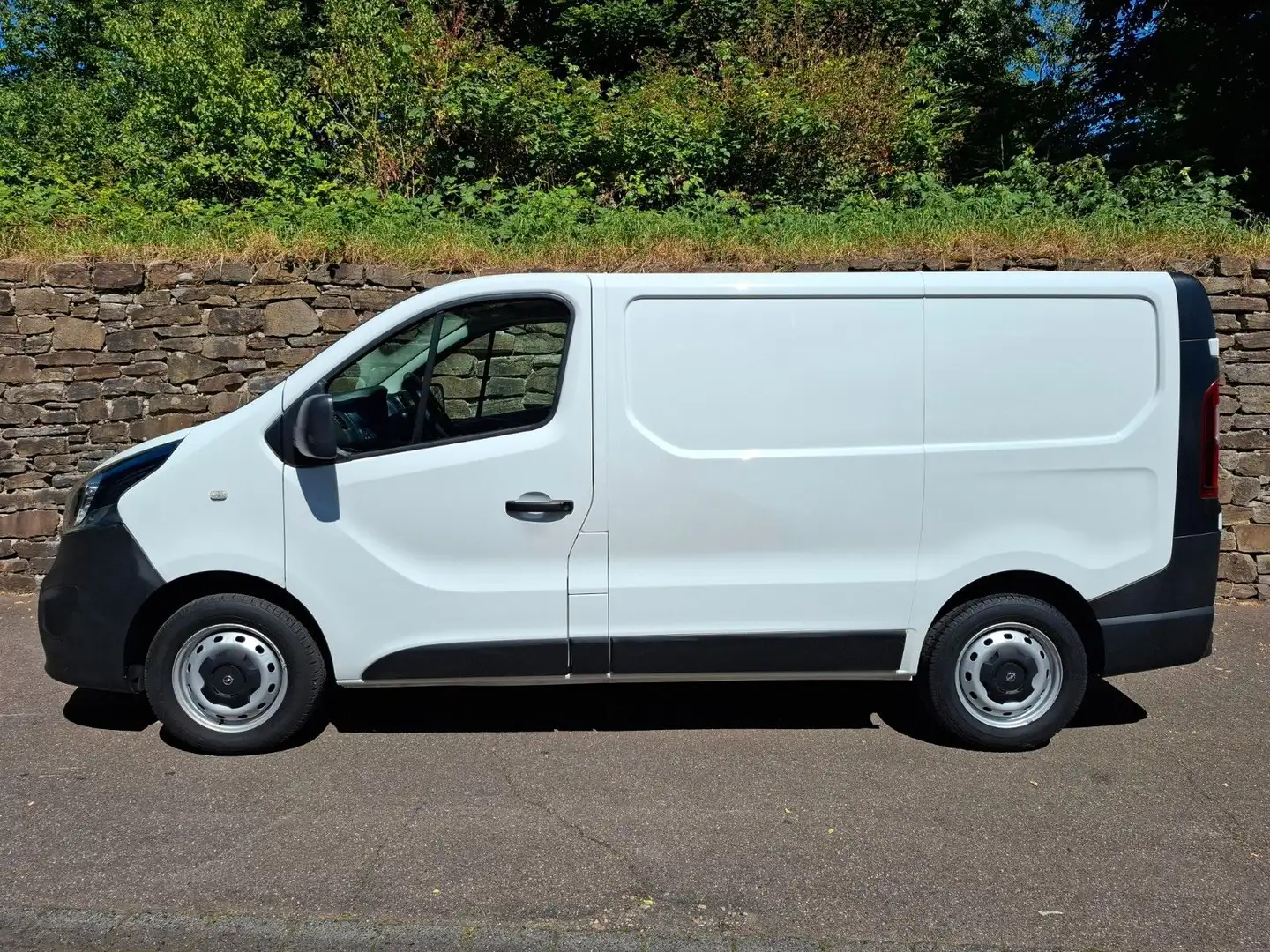 Opel Vivaro 2.9 L1H1 Kasten Navi Klima PDC Wit - 2