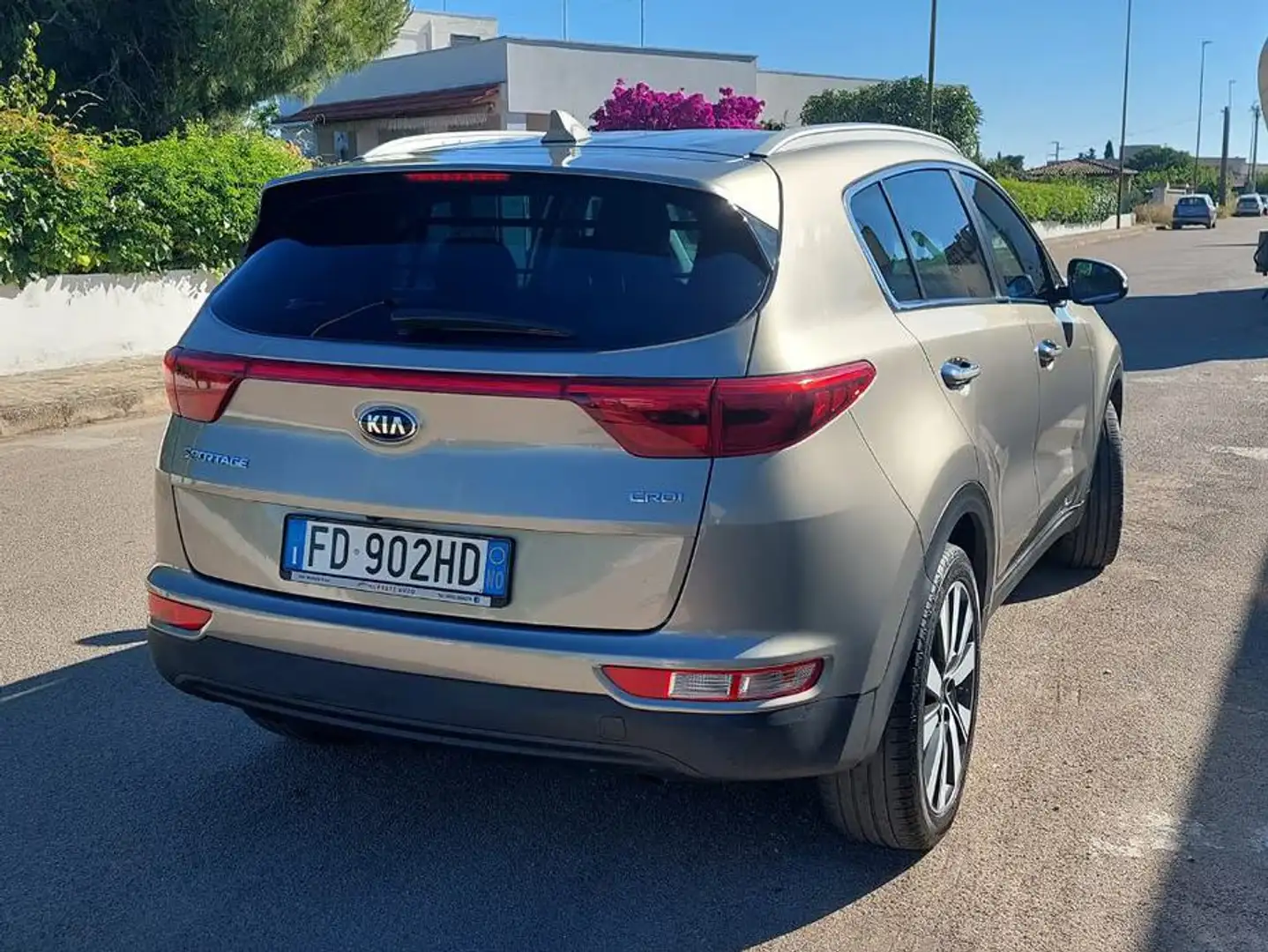Kia Sportage Sportage 1.7 crdi Class 2wd 115cv Oro - 1