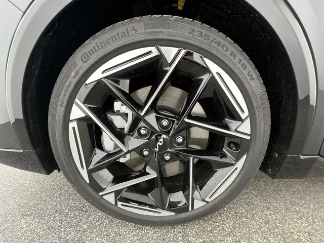 Kia K4 view 6