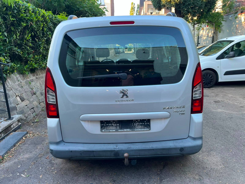 Peugeot Partner Partner Tepee 1.6 e-HDi Active STT ETG — photo 4