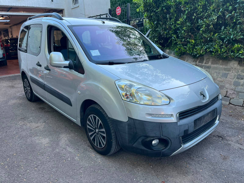 Peugeot Partner Partner Tepee 1.6 e-HDi Active STT ETG — photo 2