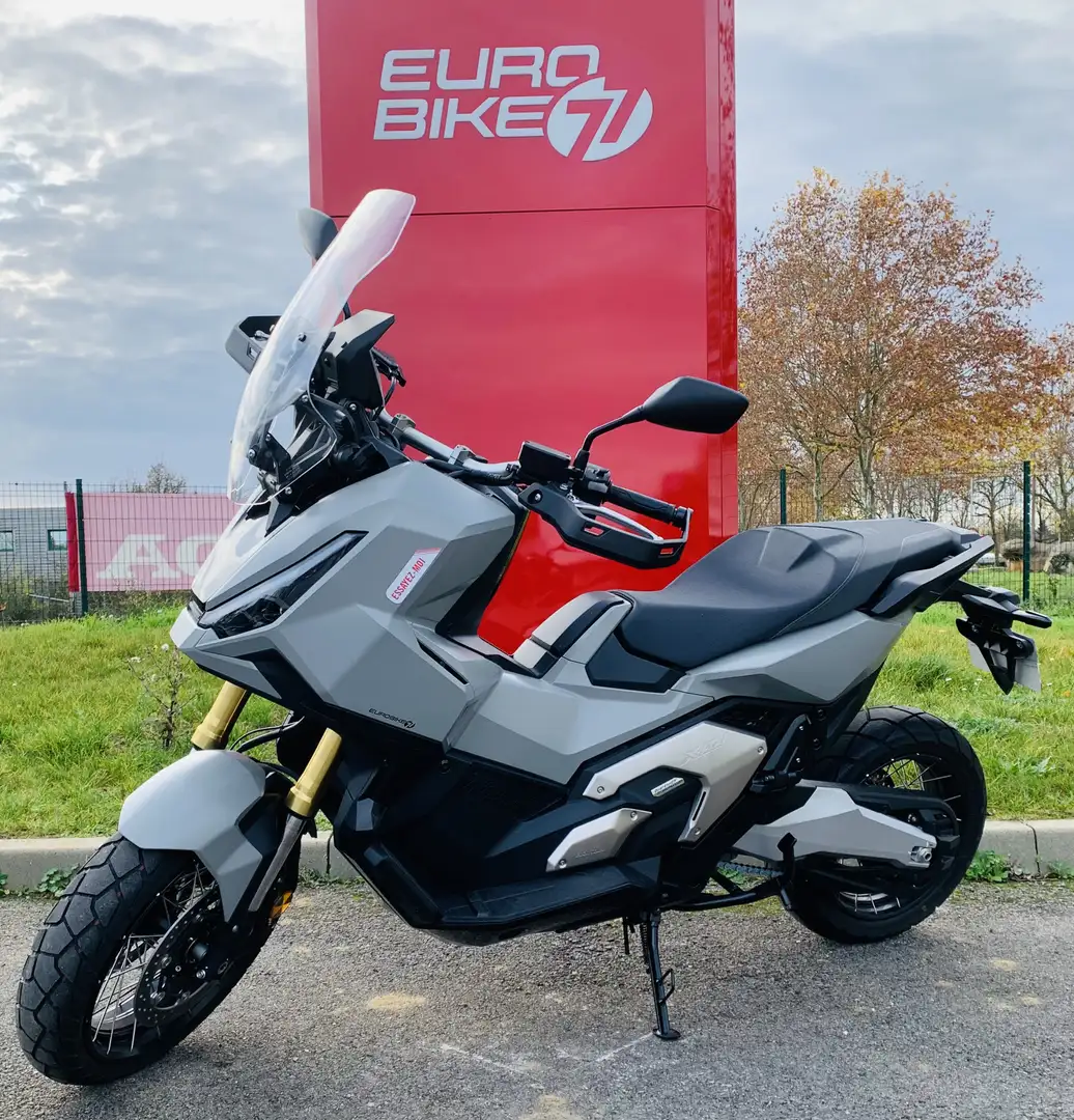 Honda X-ADV Gri - 2