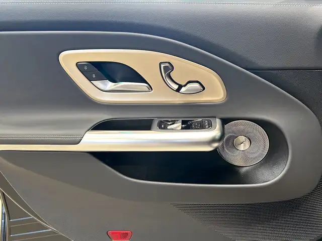 Mercedes-Benz Cla Class view 13