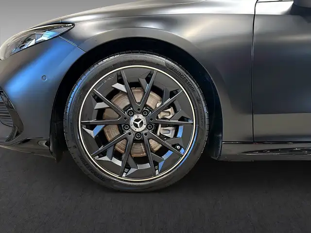 Mercedes-Benz Cla Class view 4