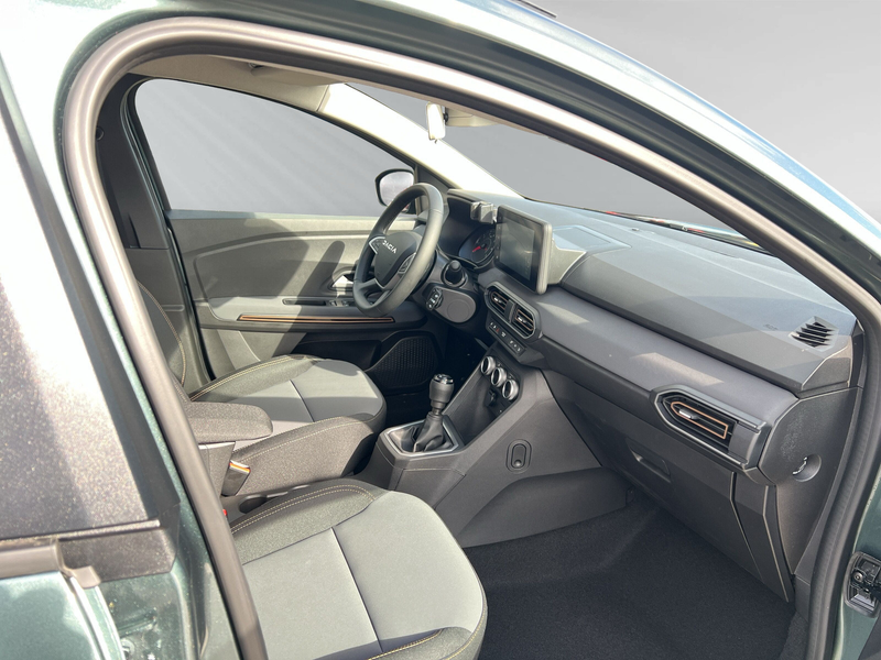 Dacia Jogger Extreme TCe 110 — photo 10
