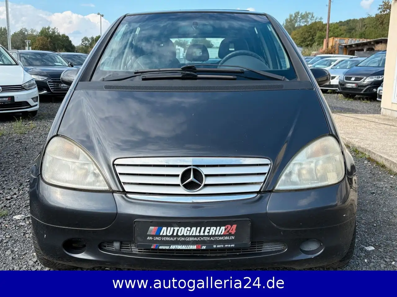 Mercedes-Benz A 190 AVANTGARDE Panorama Klima TÜV 09/2028 LMR, foto 2
