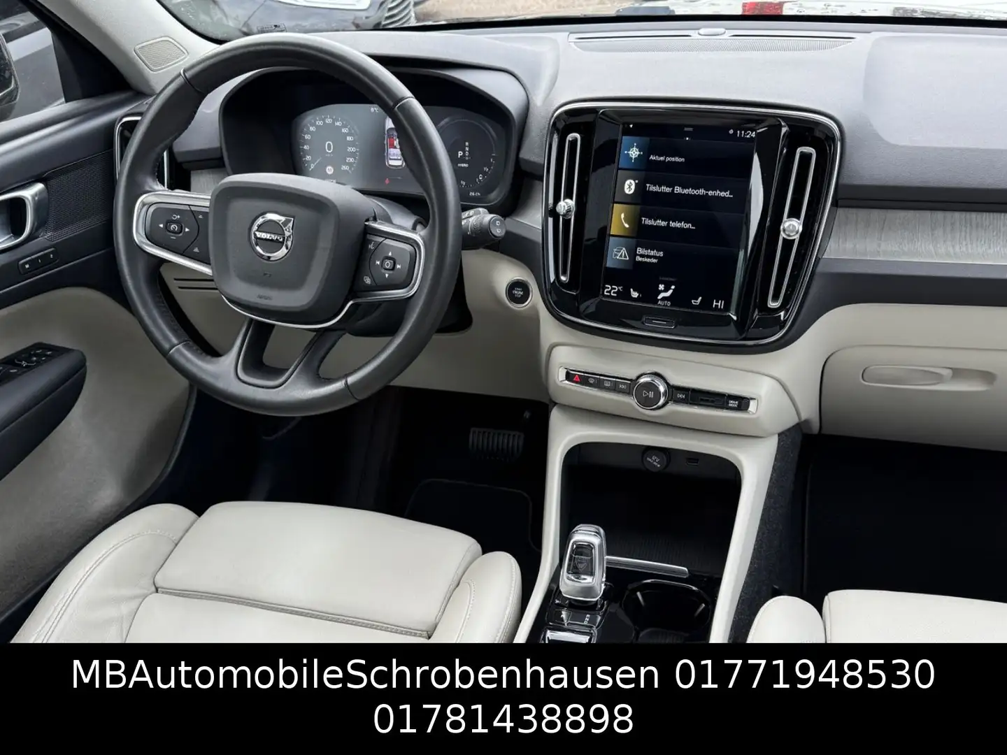 Volvo XC40 Inscription Recharge Plug-In Hybrid 2WD Schwarz - 2