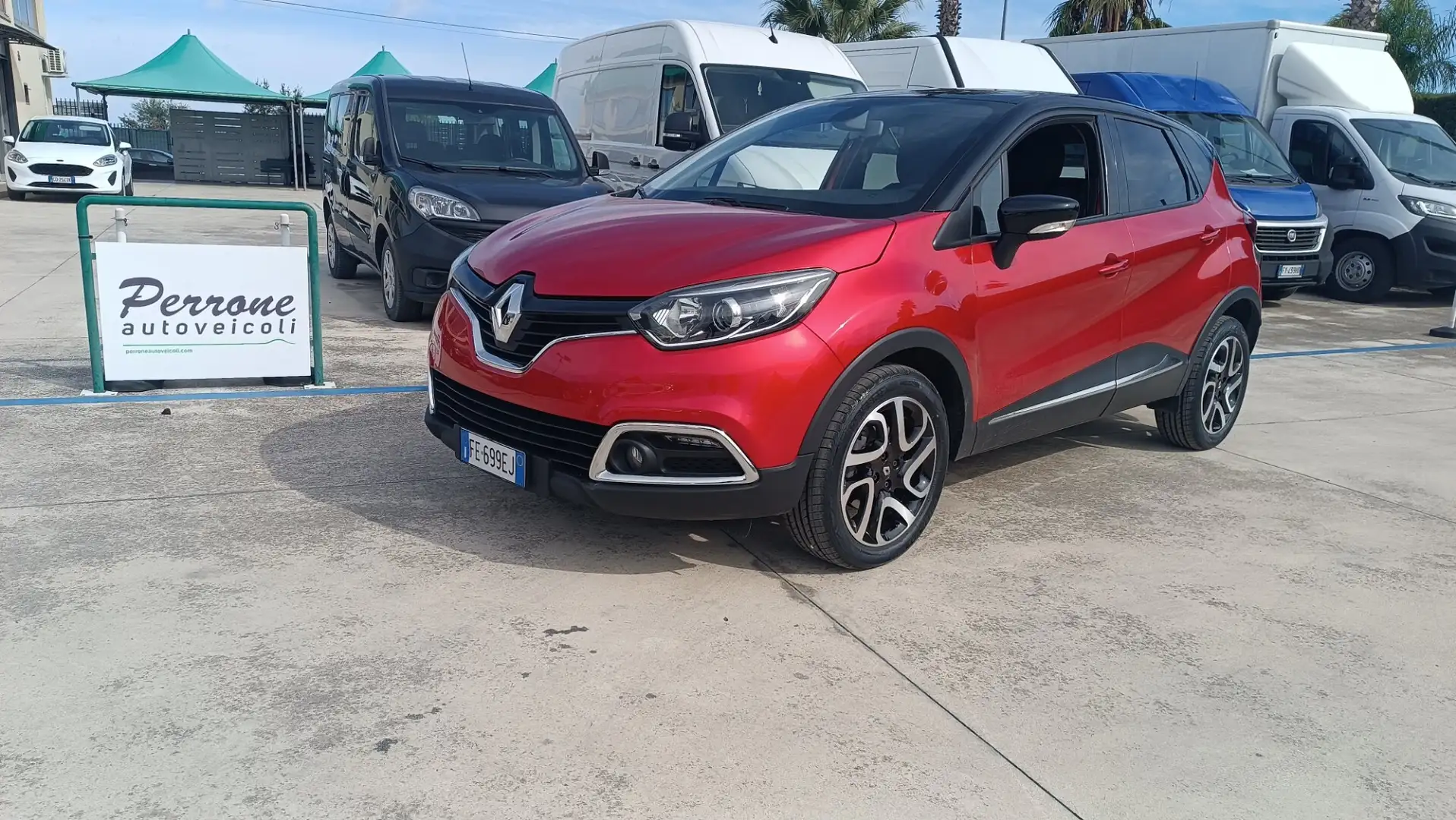 Renault Captur Captur dCi 8V 90 CV Start&Stop Energy Intens Rosso - 2