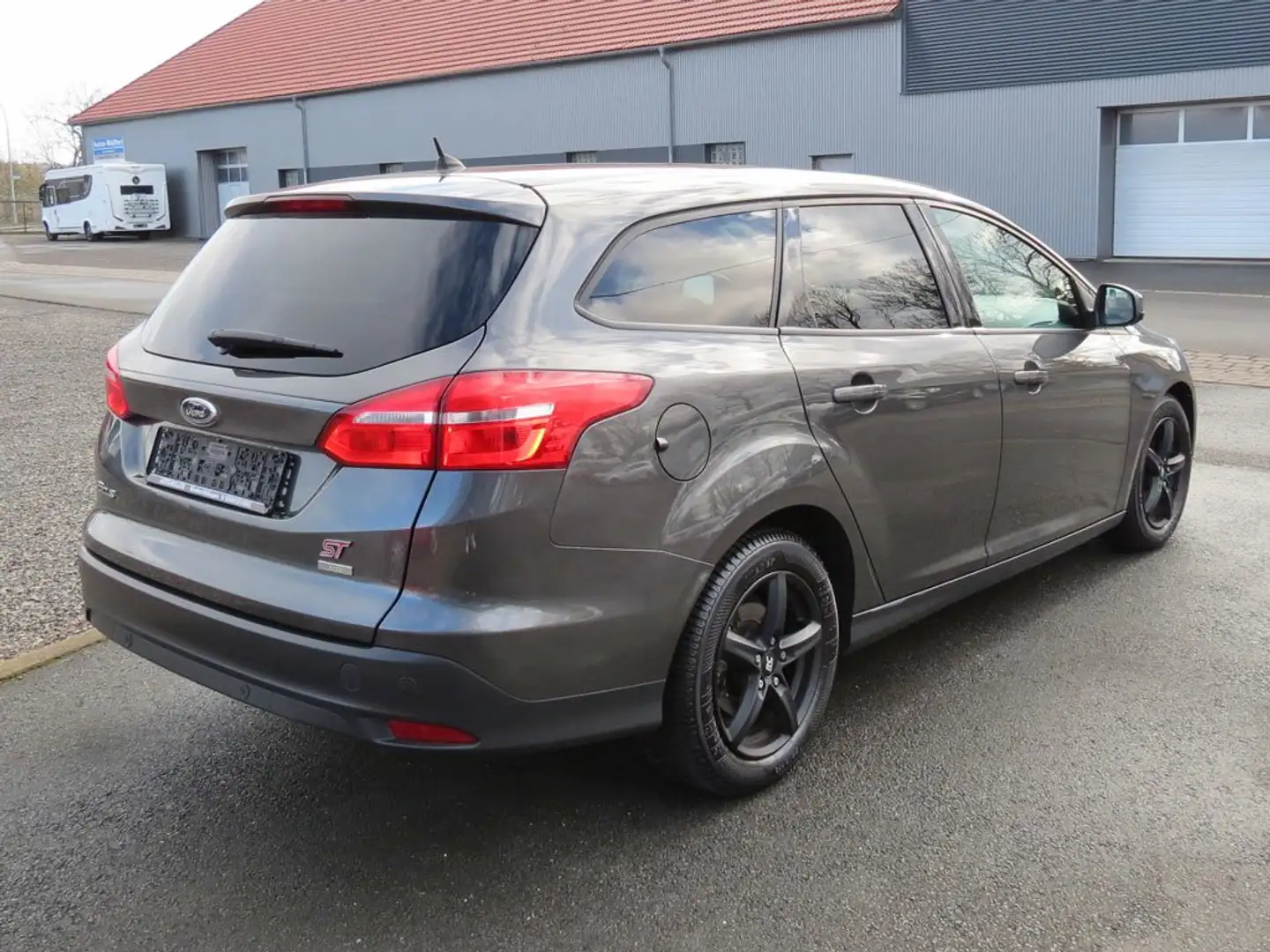 Ford Focus Business Grau - 2