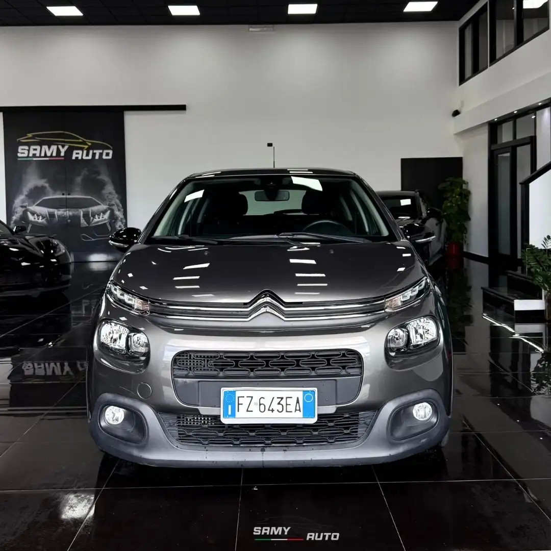 Citroen C3 1.5 bluehdi Shine Grau - 1
