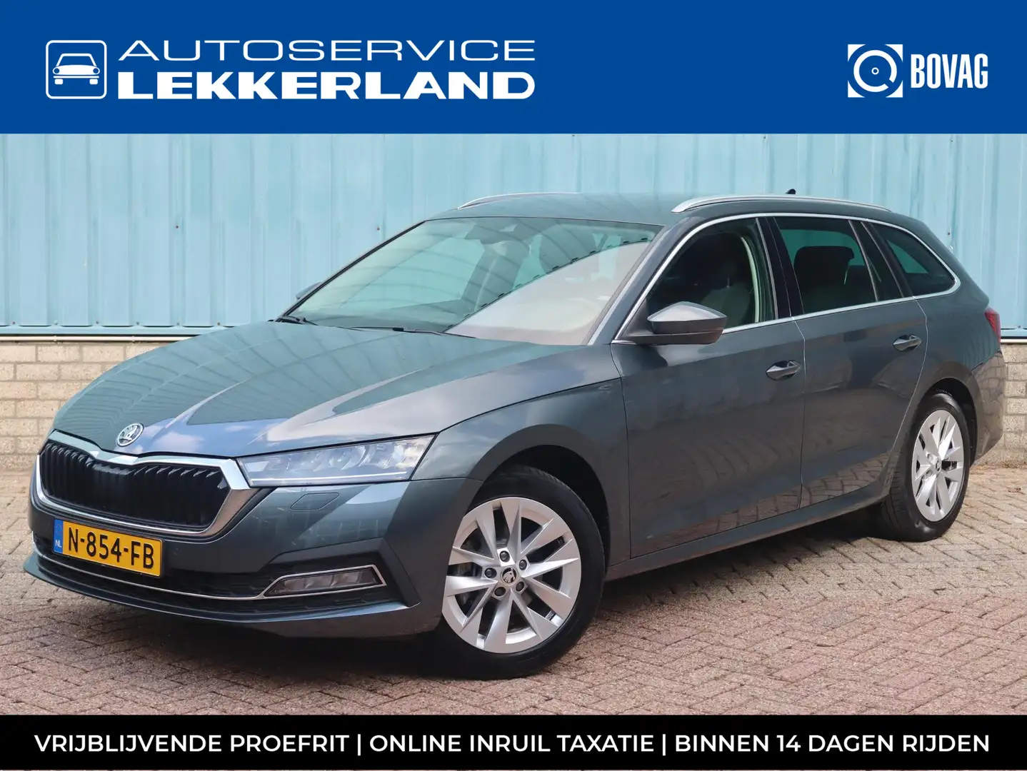 Skoda Octavia Combi First Edition 1.5 TSI 150pk H6 | NAVI | TREK Gris - 1