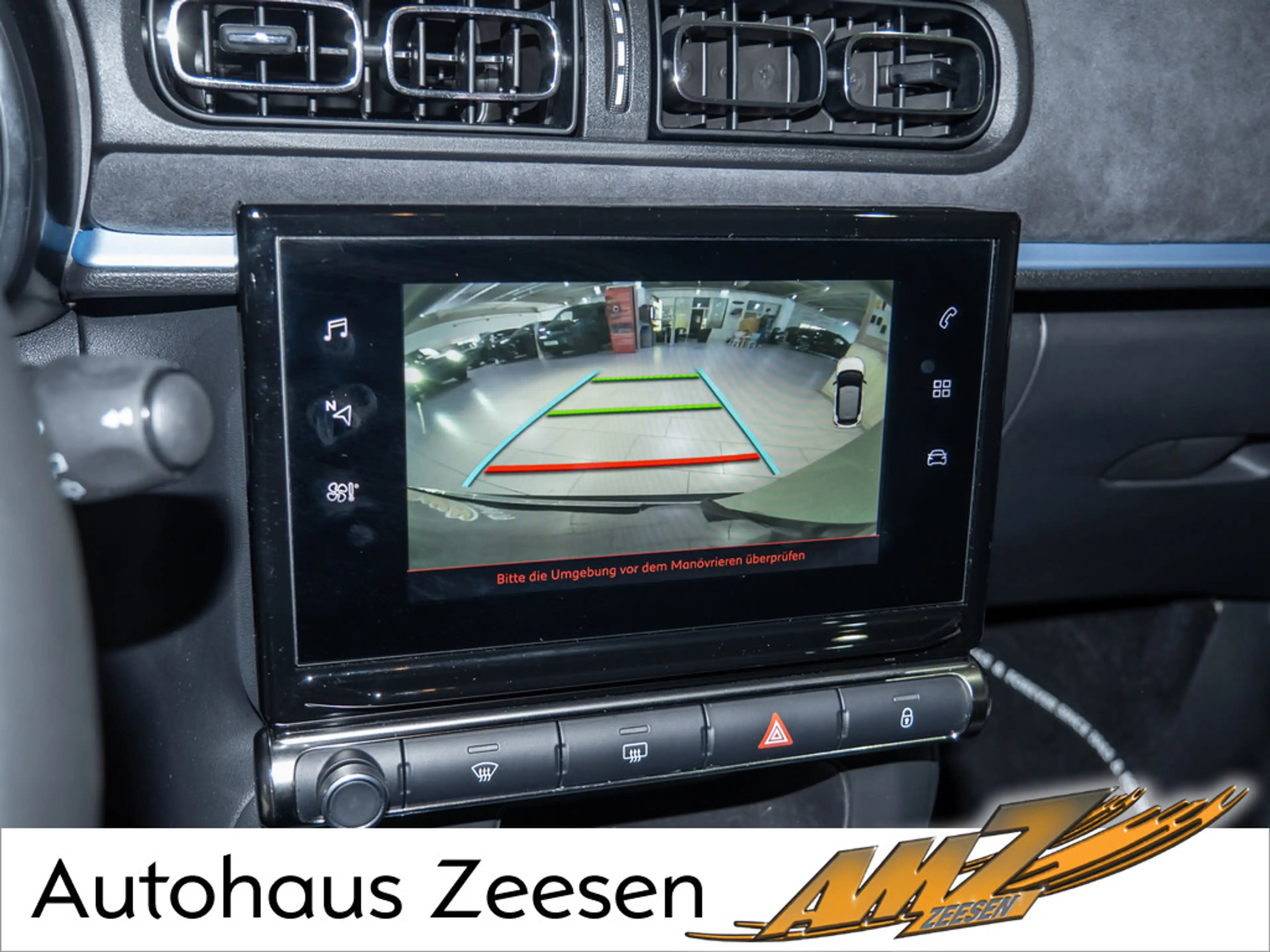 Citroen C3 PureTech 110 Elle KEYLESS NAVI KAMERA PDC — photo 11