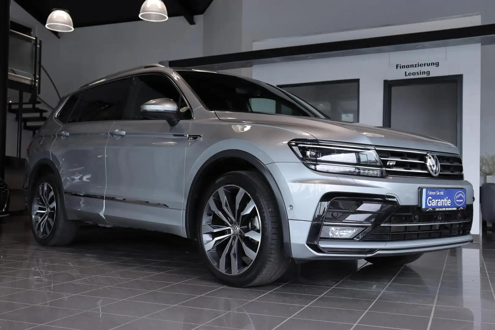 Volkswagen Tiguan Allspace Tiguan Allspa. 2.0 TDI Highline 4Mot* R-LINE*AHK Argent - 2