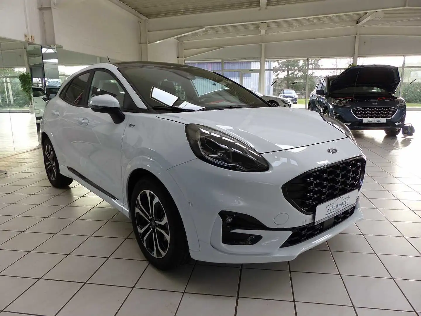 Ford Puma 1.0 EcoBoost mHEV ST-LINE iACC,Pano,Kamera Weiß - 2