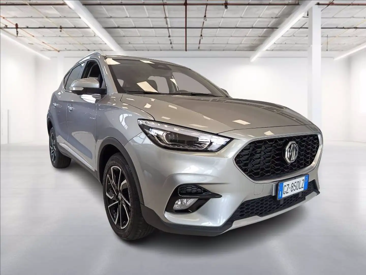 MG ZS 1.5 Classic Luxury Grigio - 1