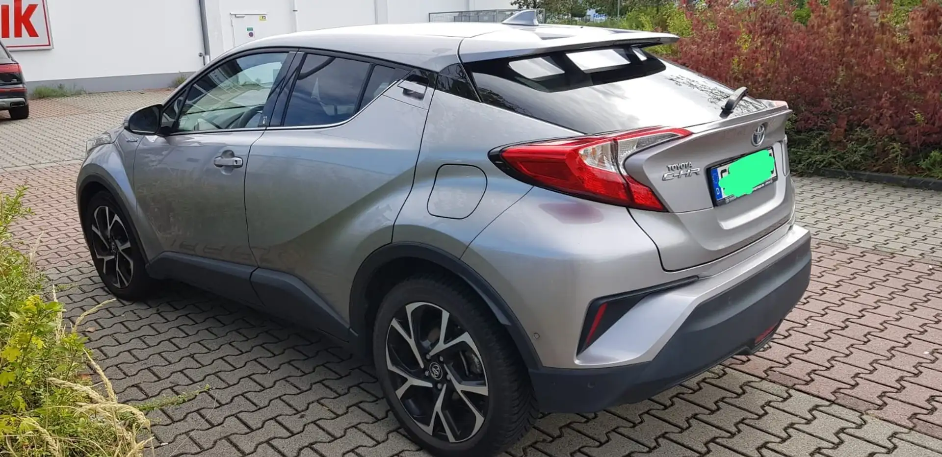 Toyota C-HR C-HR+Hybrid+Style+Selection Silber - 1