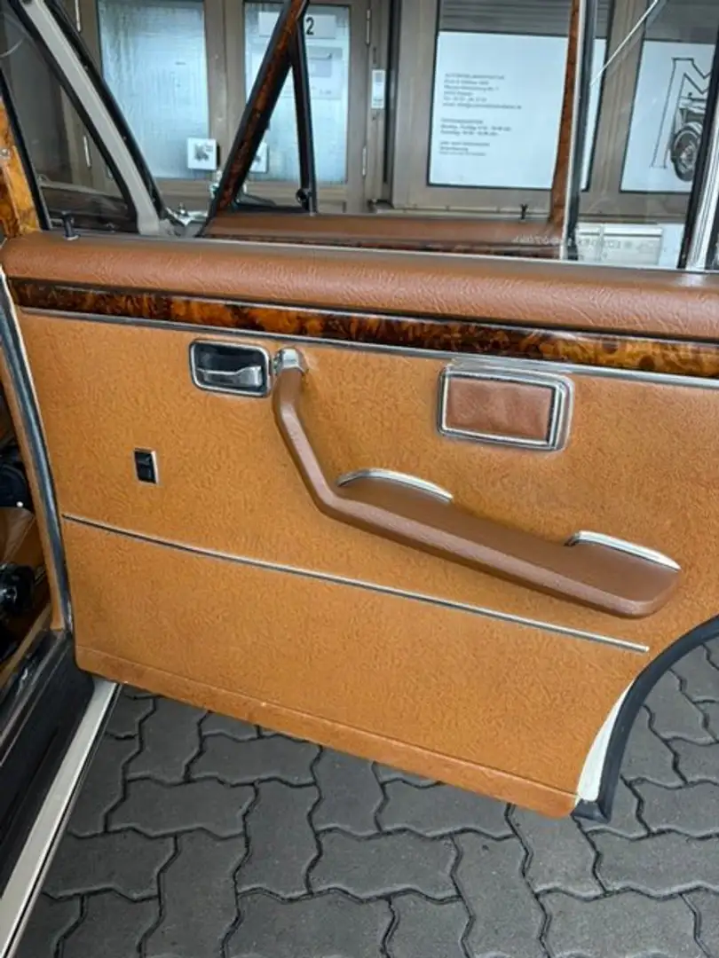 Mercedes-Benz 300 SEL 3.5 Beżowy - 2