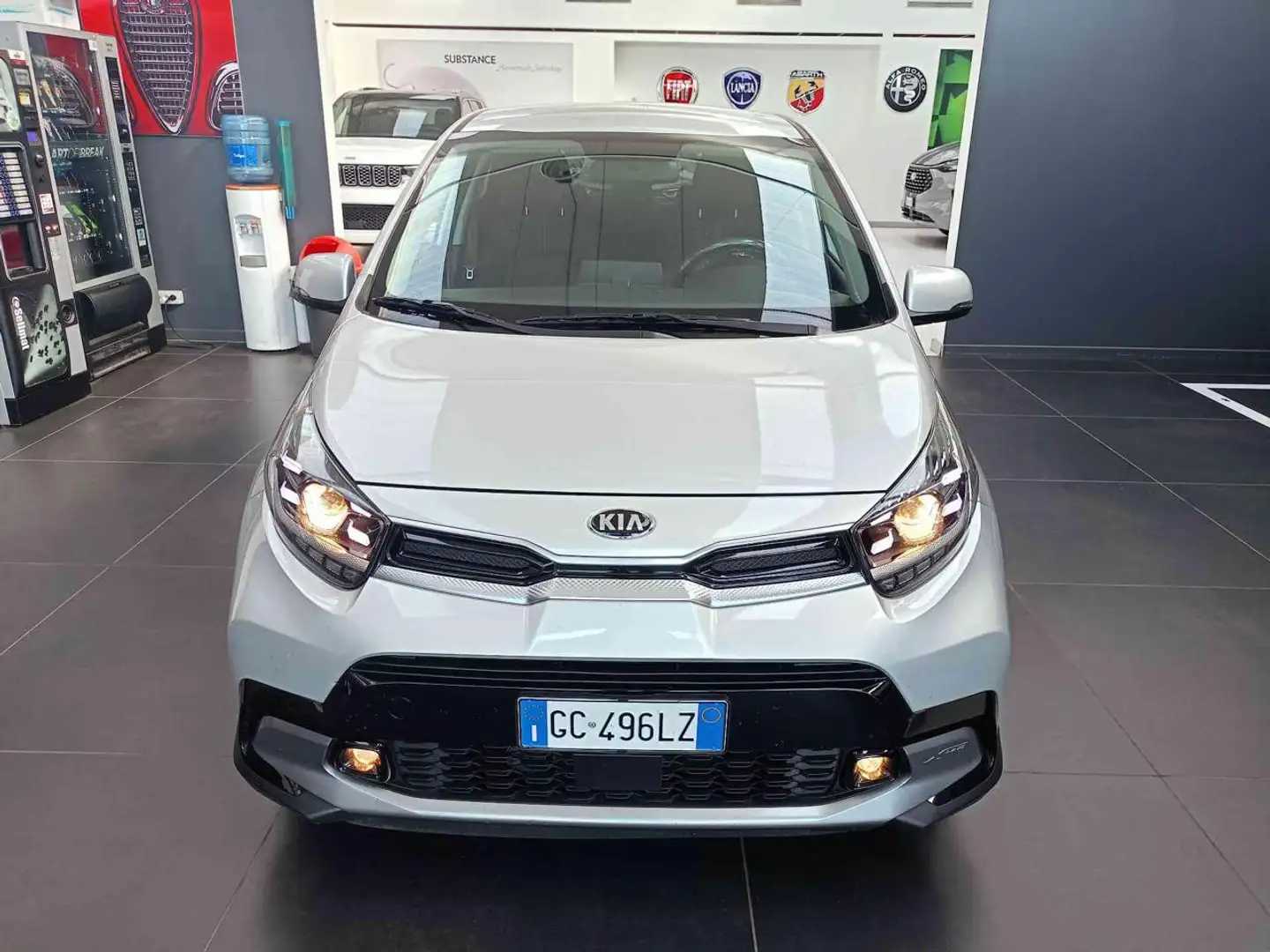 Kia Picanto 1.0 12V 5 porte X Line Argento - 2