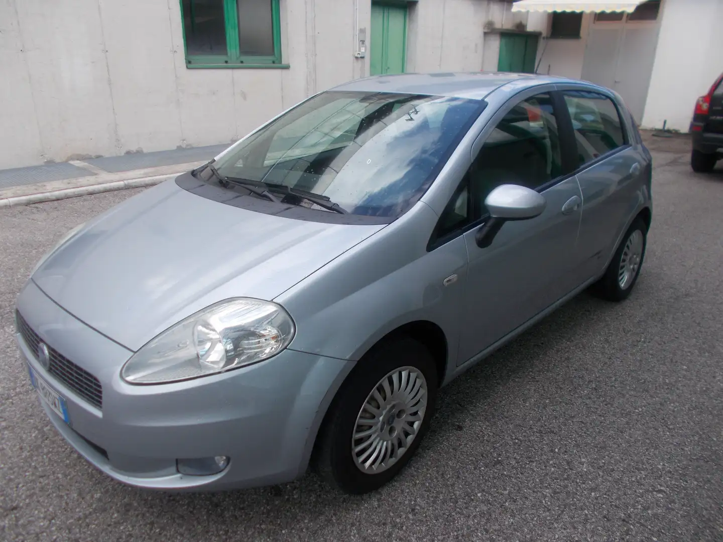 Fiat Grande Punto Grande Punto III 2005 5p 1.4 Dynamic 77cv Argent - 2