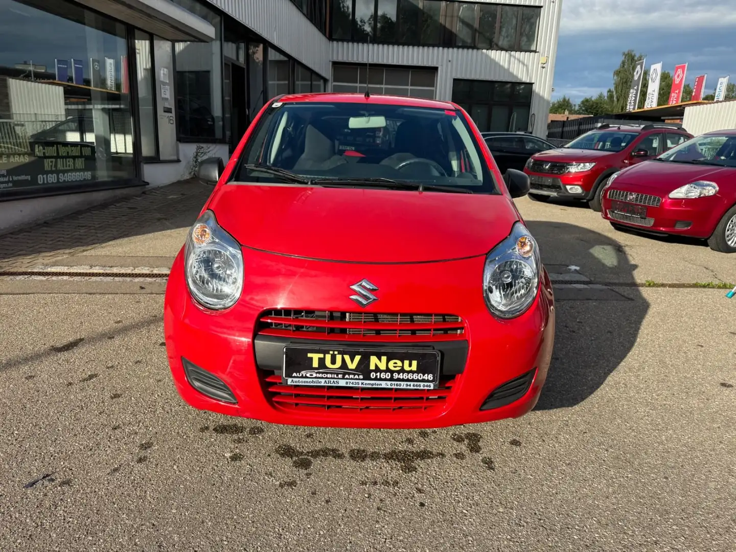 Suzuki Alto Comfort Tüvneu 1hand NUR32000KM Klima Türe5 Rot - 2