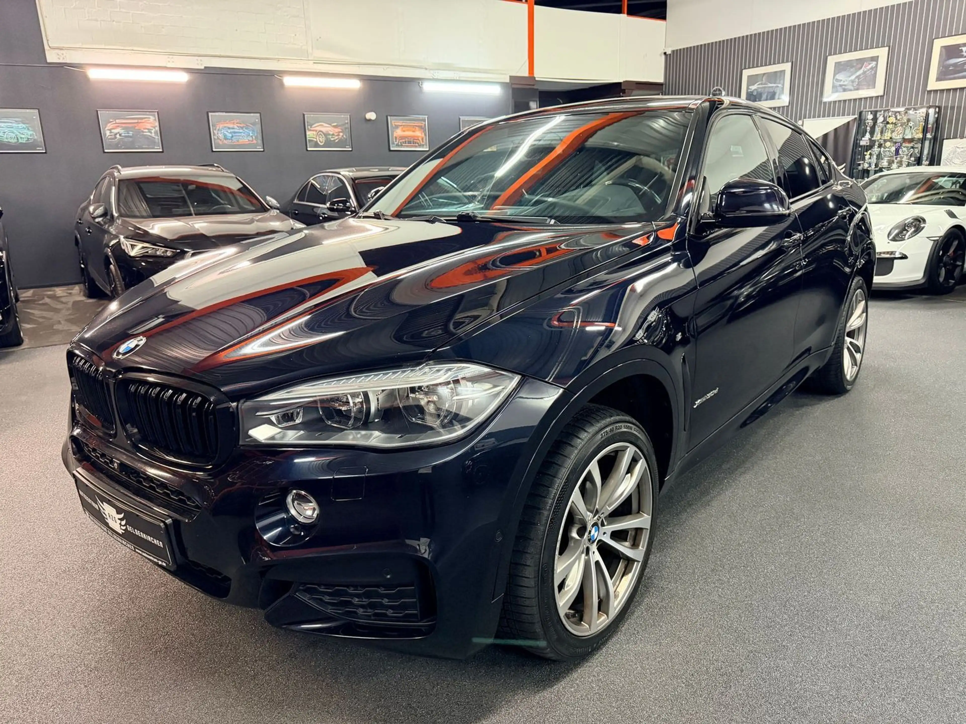 BMW X6 xDrive 30 d M Sport NAVI/LEDER/HUD/HARMAN/MEM