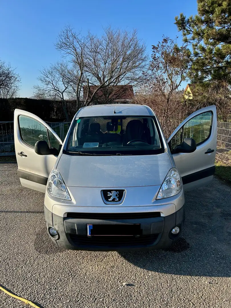 Peugeot Partner Business HDI 90 FAP Silber - 2