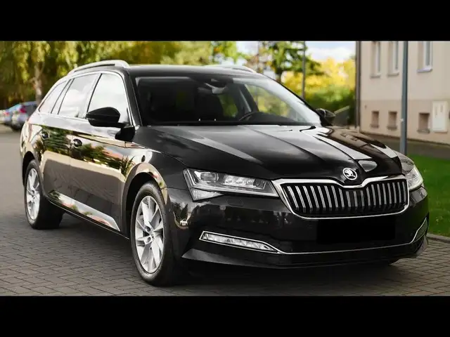 Skoda Superb Superb Combi 2.0 TDI DSG Style