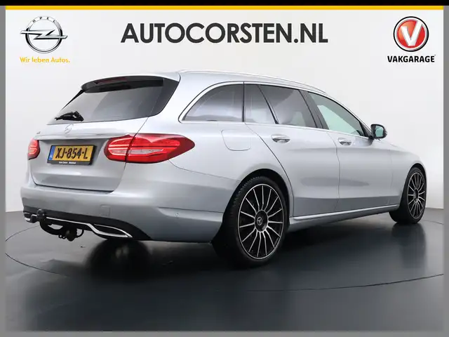 Mercedes-Benz C-Class view 6