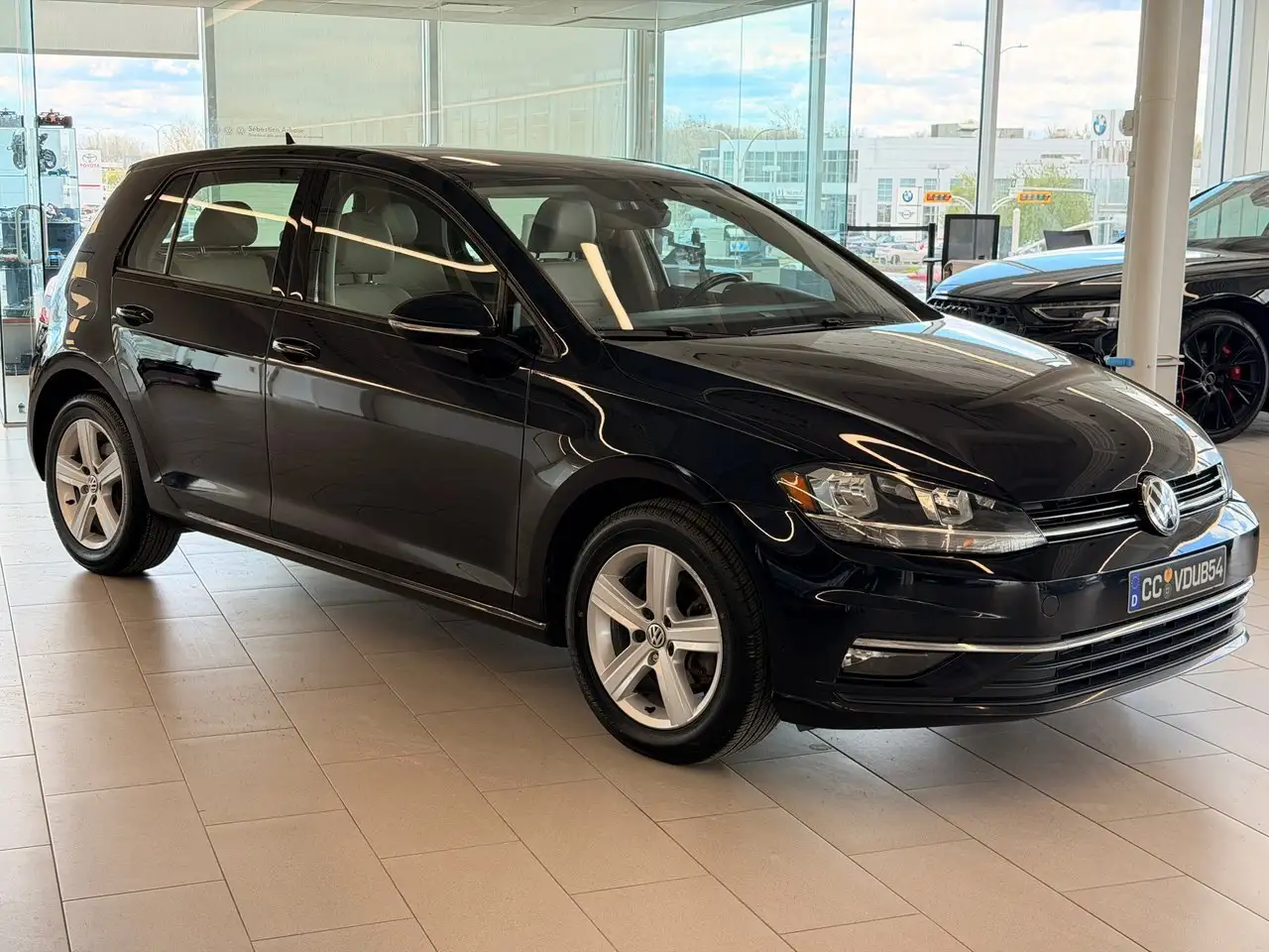 Volkswagen Golf снимка Volkswagen Golf