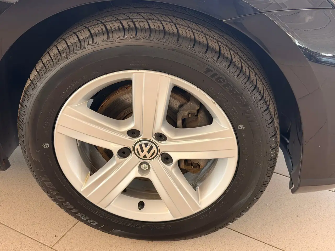 Volkswagen Golf снимка Volkswagen Golf