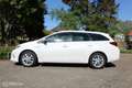 Toyota Auris 1.8 Hybrid Executive, Trekhaak, Achteruitrij camer Blanco - thumbnail 2