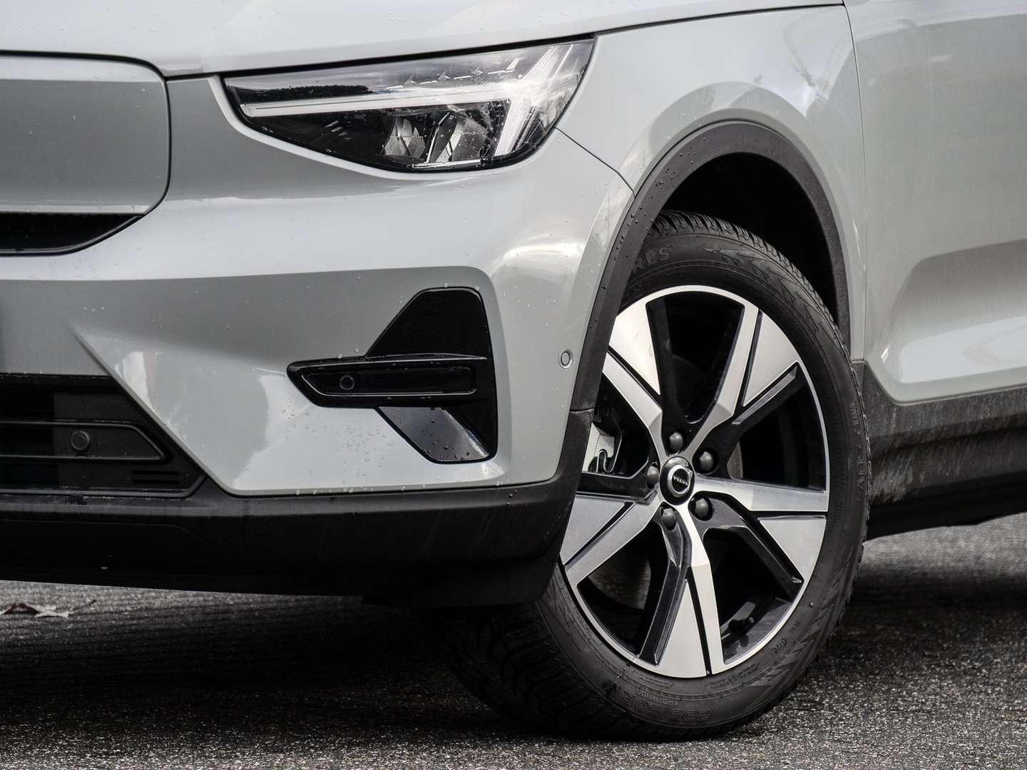 Volvo EX40 Dark Gris Single Motor Extended Range Plus - - Joinsteer - #4