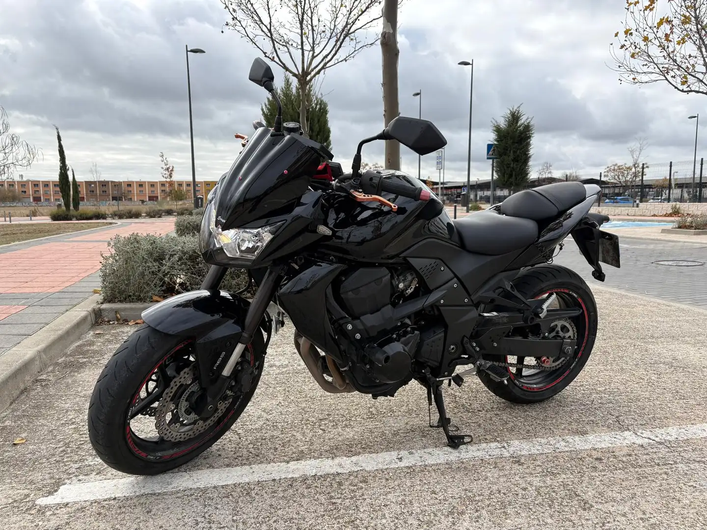Kawasaki Z 750 ABS Negro - 2