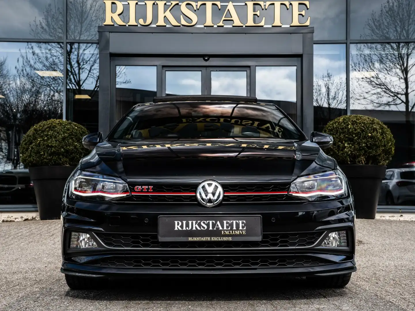 Volkswagen Polo GTI 2.0 TSI GTI|PANO|ACC|18''|CARPLAY|VELOURS Noir - 2