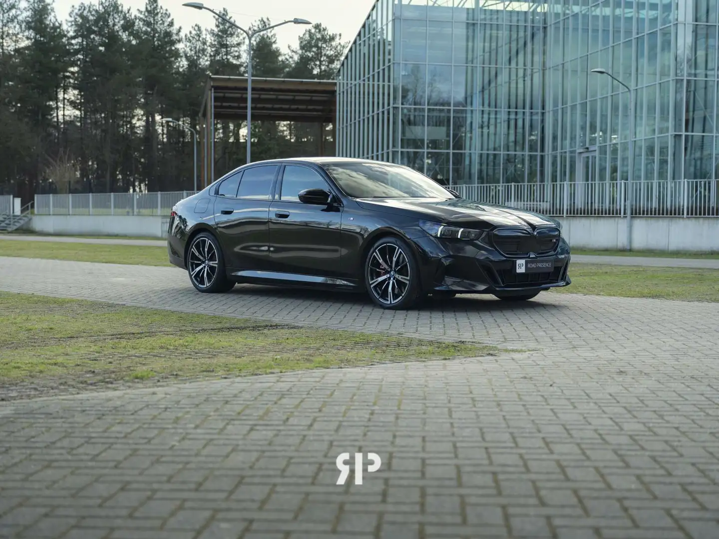 BMW i5 M60 xDrive 84 kWh I M-Sport Pro I Bowers & Wilkins Negro - 1