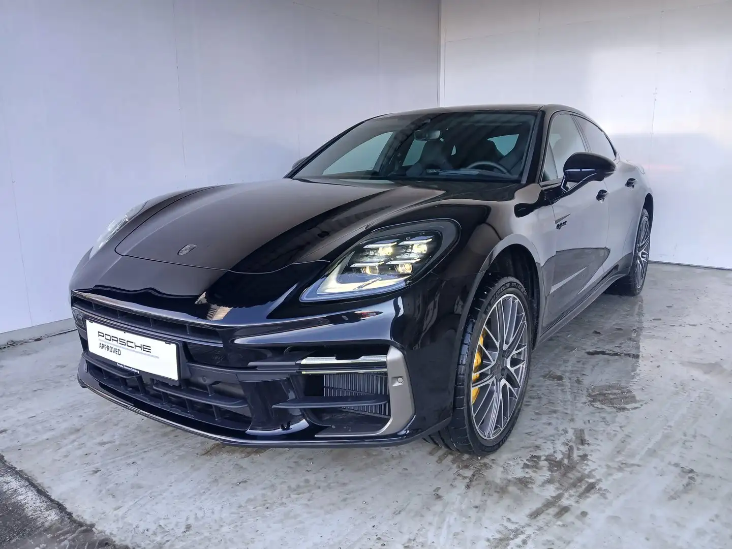 Porsche Panamera Turbo E-Hybrid Schwarz - 2