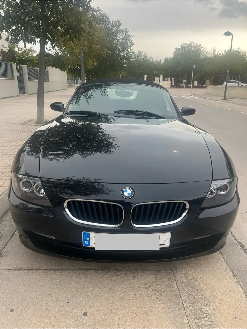 BMW Z4 2.0i Černá - 2