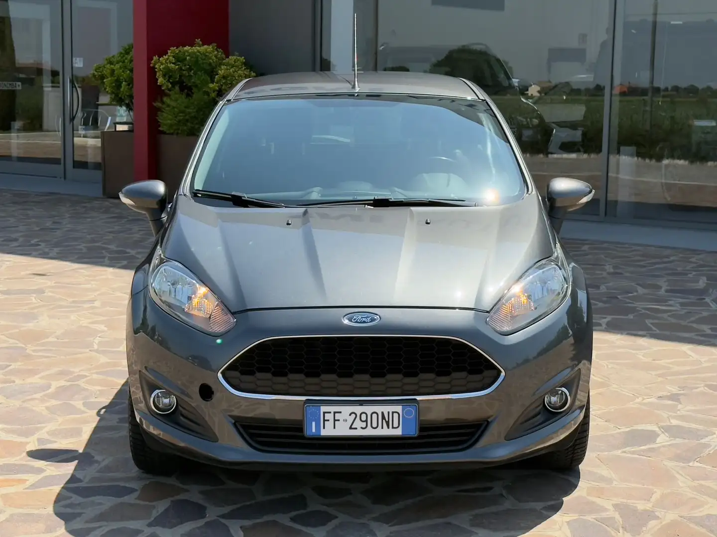 Ford Fiesta 5p 1.2 82cv - NEOPATENTATO - Grijs - 2
