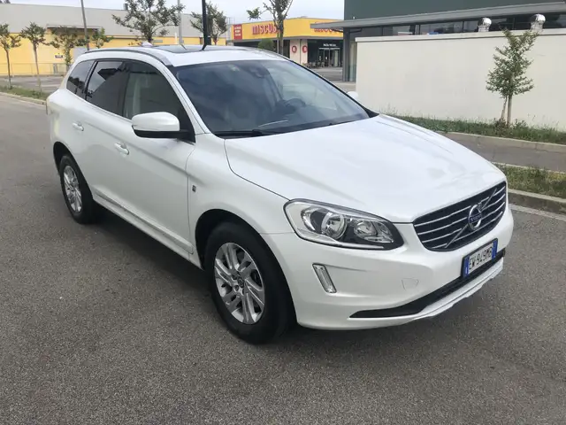Volvo XC60 2.0 d4 Ocean Race 181cv geartronic (Euro 6)
