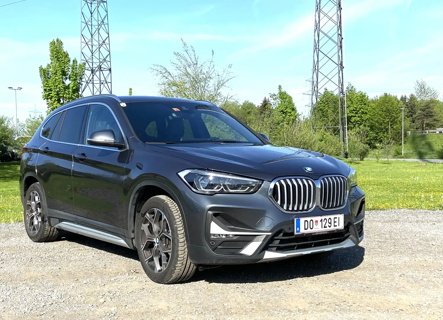 BMW X1 xDrive18d xLine Aut. Grau - 1