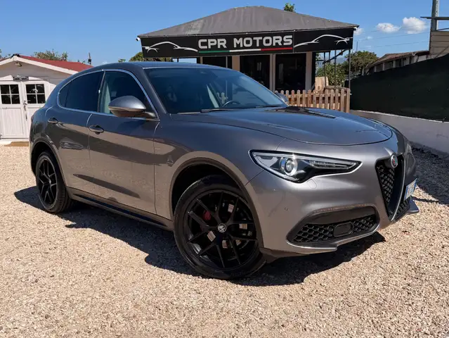 Alfa Romeo Stelvio Stelvio 2017 2.0 t First Edition Q4 280cv auto